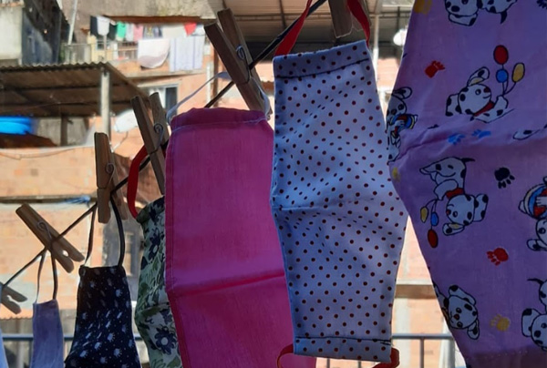 Varal de emoções – diário virtual sobre o período do COVID na favela da Rocinha